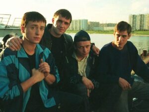 Молодежь 90-х в фильме «Бригада»
